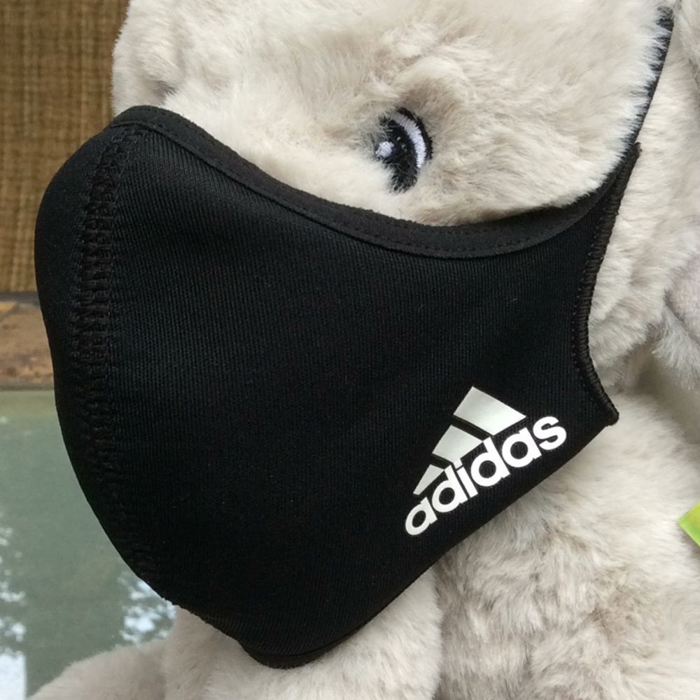 Adidas kids reusable comfy mask size sm - Picture 2 of 2